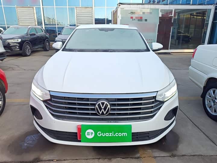 Фото 3 - Volkswagen Lavida