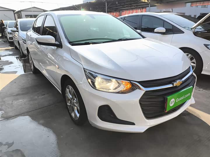 Фото 4 - Chevrolet Onix (Cavalier)