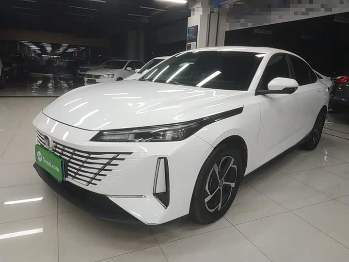 Фото 1 - Changan Eado Plus