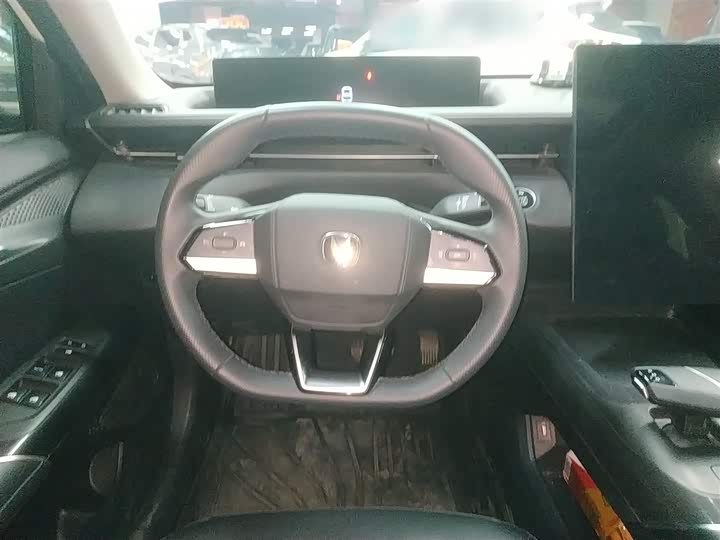 Фото 11 - Changan Eado Plus