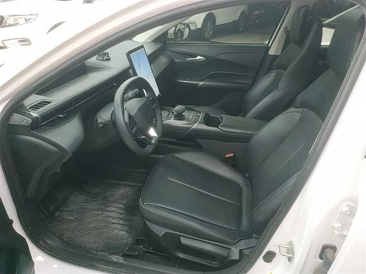 Фото 15 - Changan Eado Plus