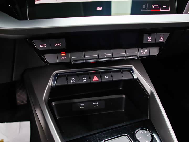 Фото 10 - Audi A3