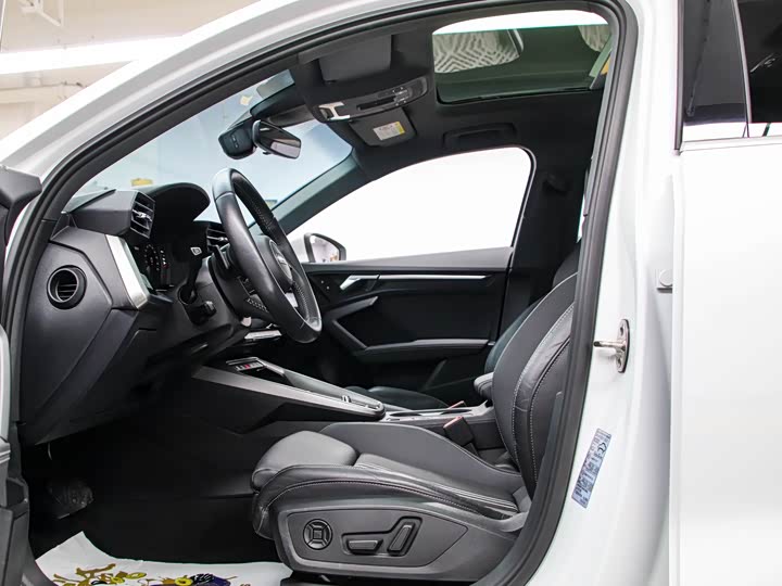 Фото 12 - Audi A3