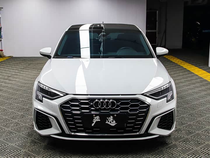 Фото 2 - Audi A3