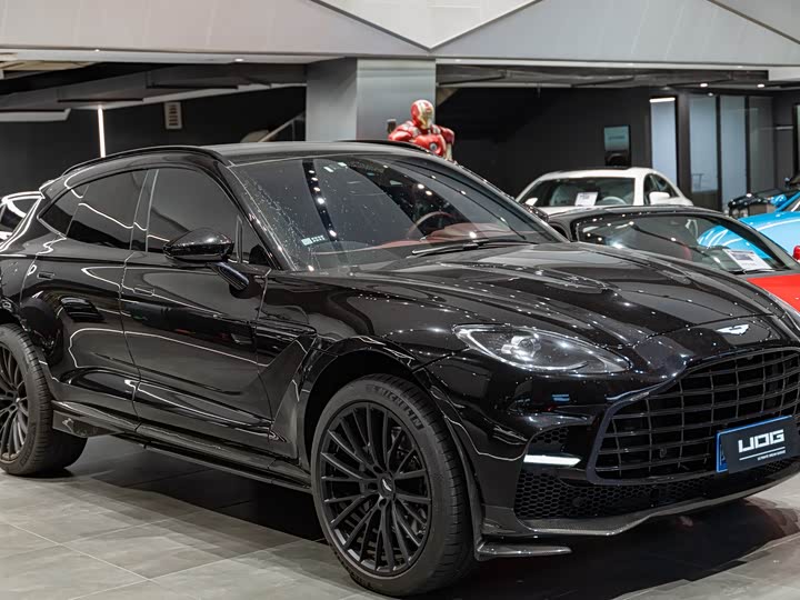 Фото 9 - Aston Martin DBX