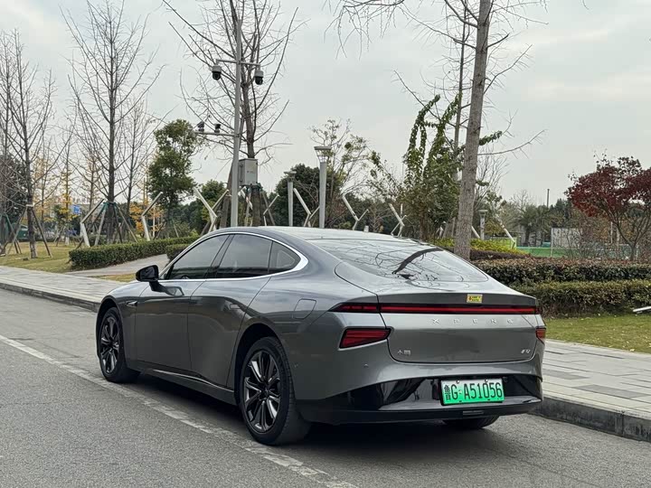 Фото 17 - XPeng P7