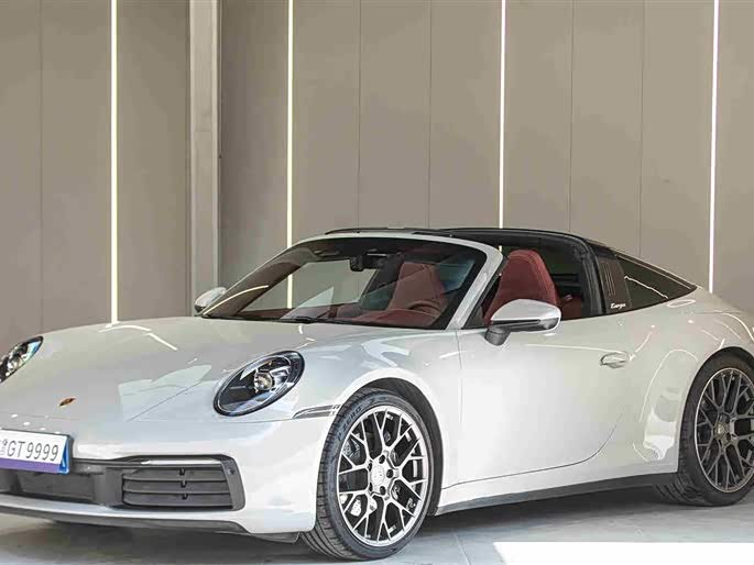 Фото 1 - Porsche 911