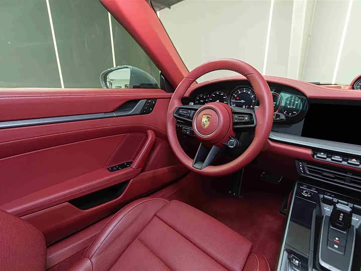 Фото 12 - Porsche 911