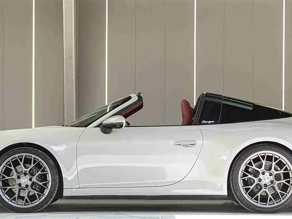 Фото 6 - Porsche 911