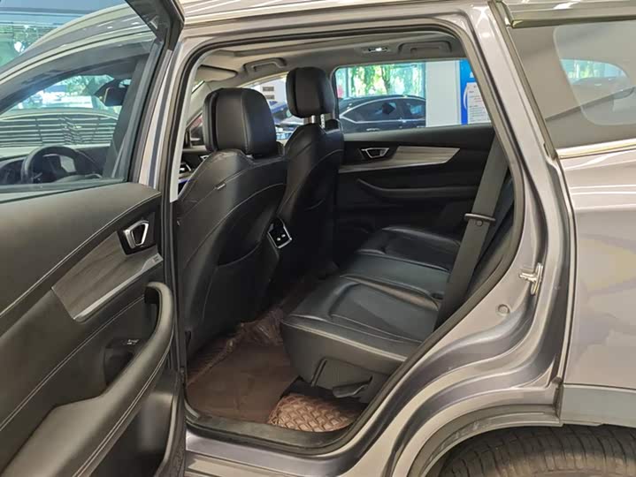 Фото 11 - Chery Tiggo 8