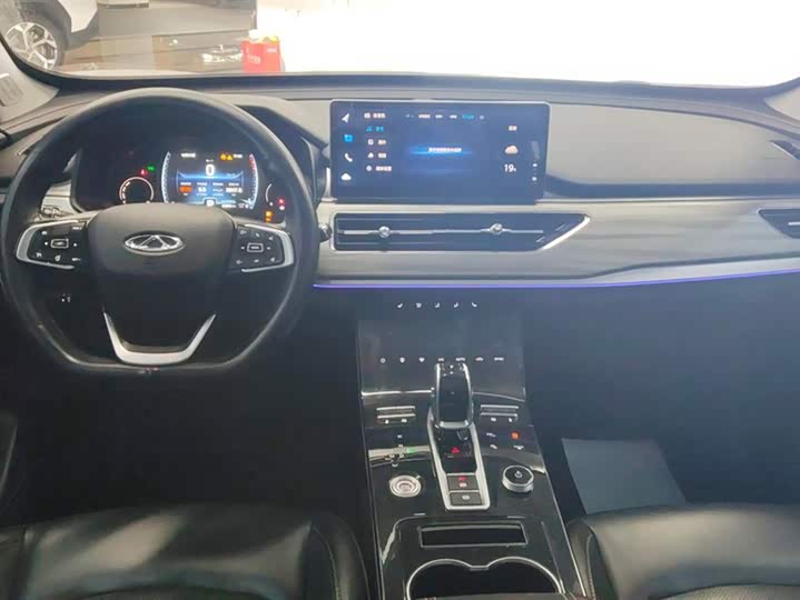 Фото 12 - Chery Tiggo 8