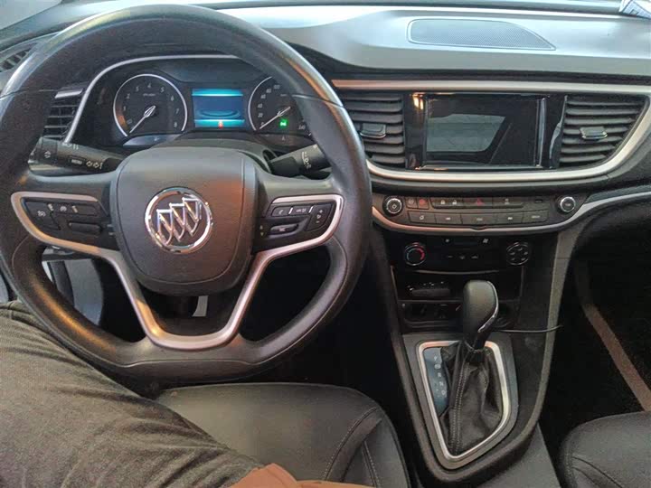 Фото 10 - Buick Excelle GT