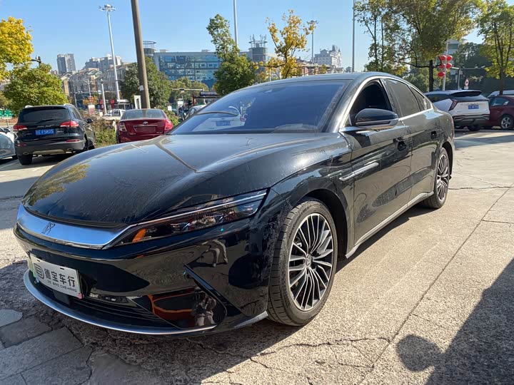 Фото 1 - BYD Han