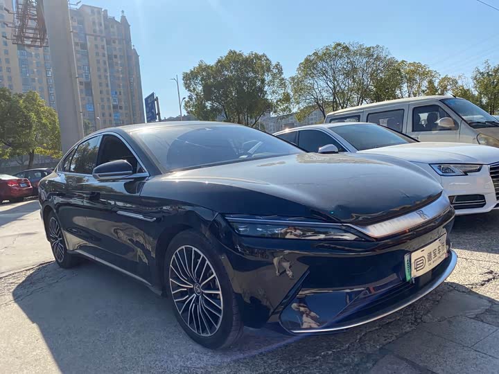 Фото 3 - BYD Han