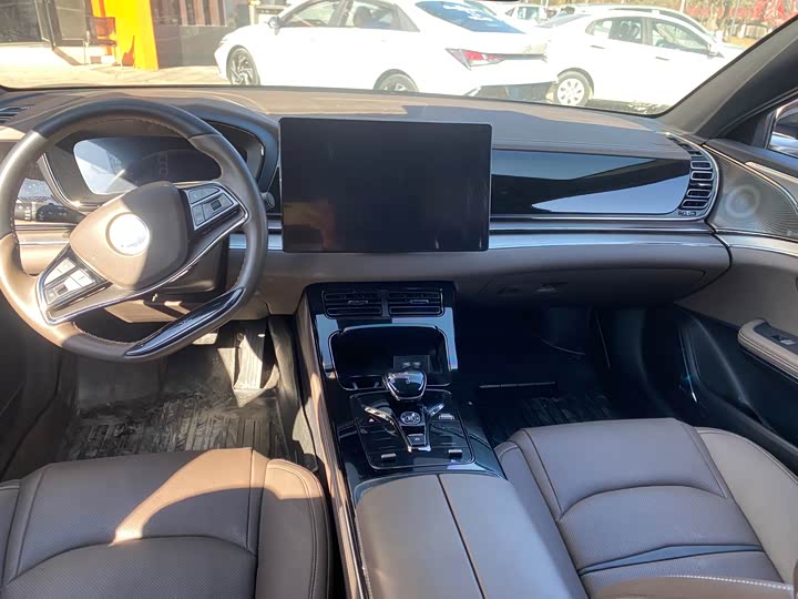 Фото 6 - BYD Han