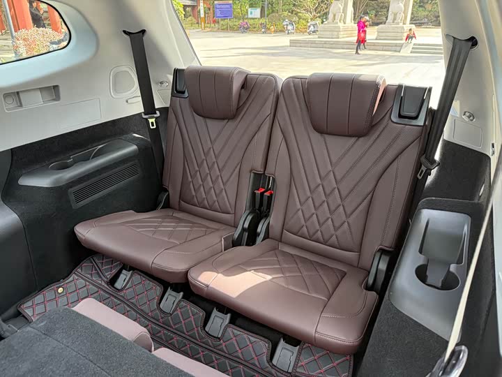 Фото 14 - Chery Tiggo 8 Pro