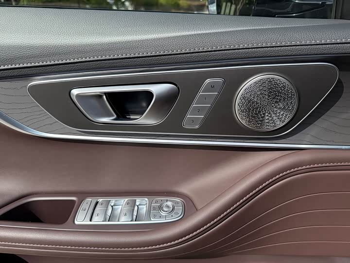 Фото 24 - Chery Tiggo 8 Pro