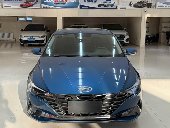 Фото 2 - Hyundai Elantra N line