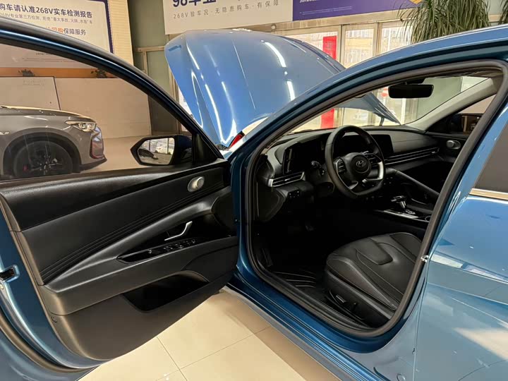 Фото 8 - Hyundai Elantra N line