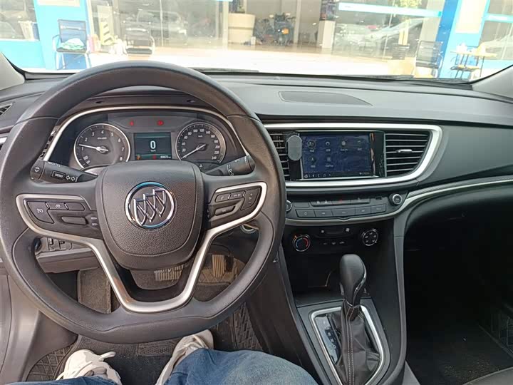 Фото 10 - Buick Excelle GT