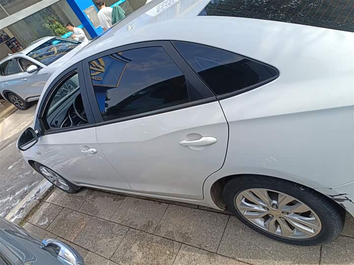 Фото 5 - Buick Excelle GT