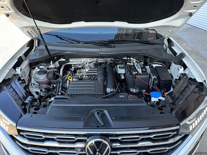 Фото 12 - Volkswagen Tayron