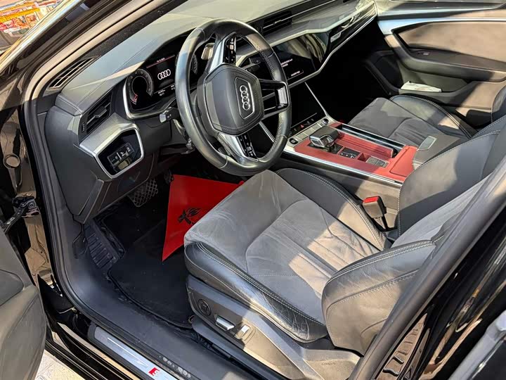 Фото 7 - Audi A6L