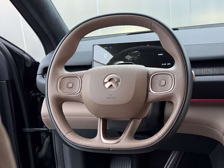 Фото 12 - Nio ES6