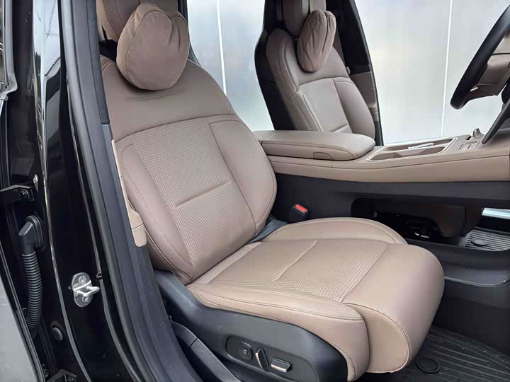 Фото 18 - Nio ES6