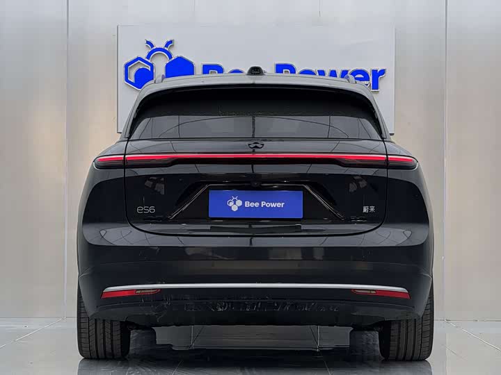 Фото 7 - Nio ES6