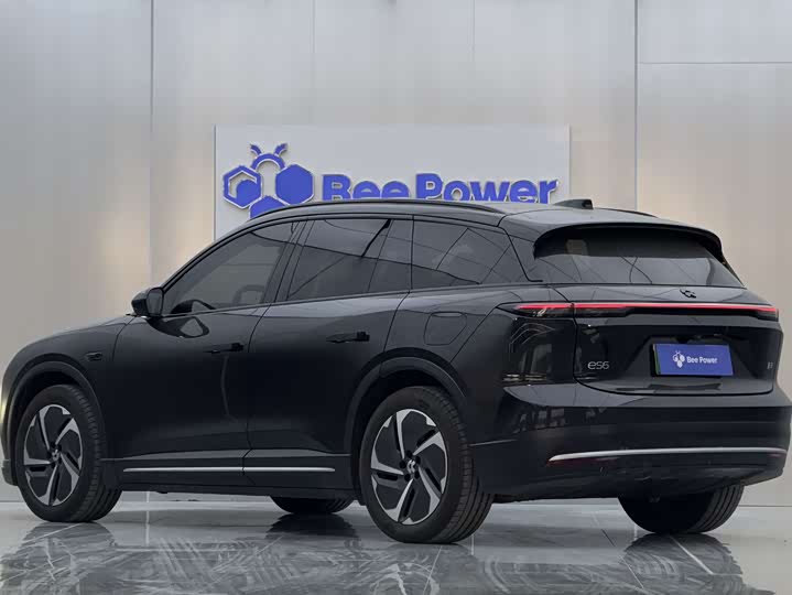 Фото 8 - Nio ES6