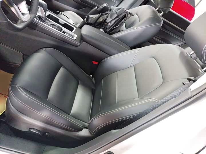 Фото 15 - Nissan Teana