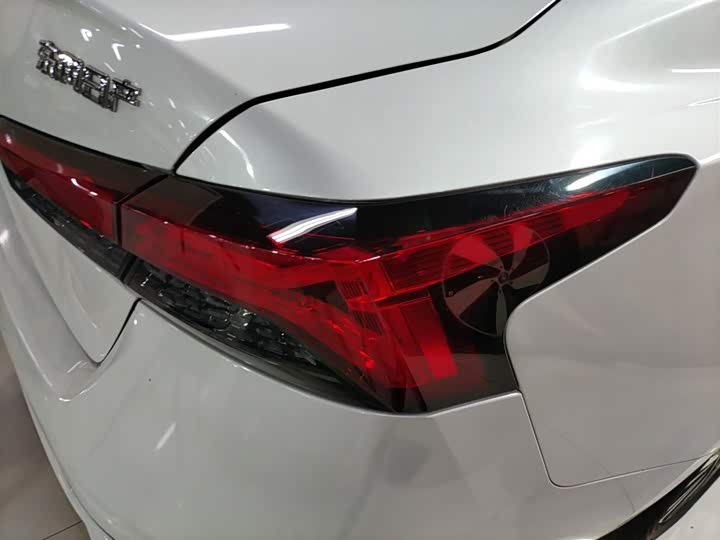 Фото 8 - Nissan Teana