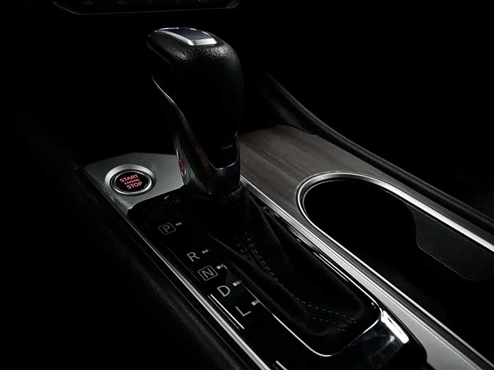 Фото 6 - Nissan Teana