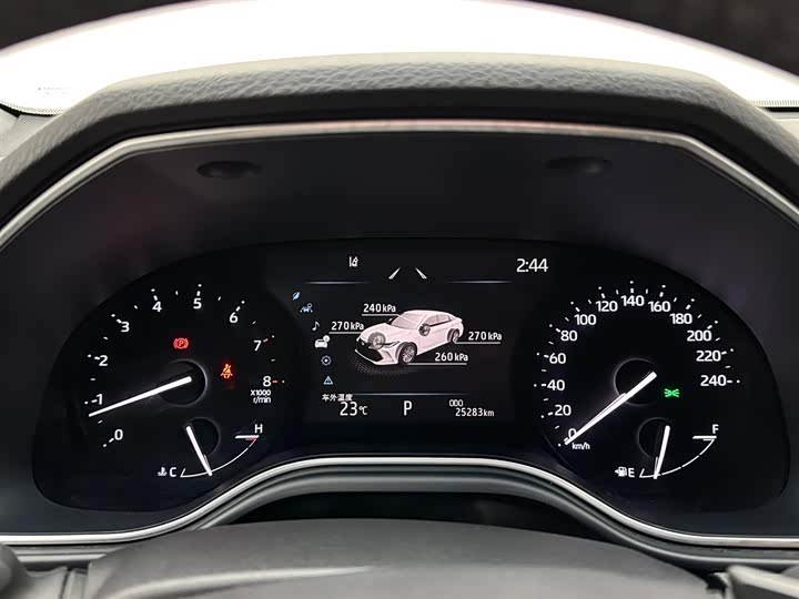 Фото 14 - Toyota Avalon