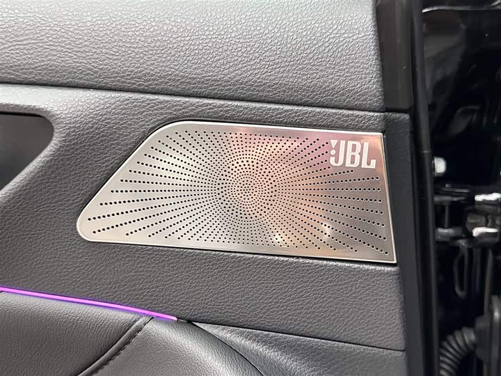 Фото 16 - Toyota Avalon