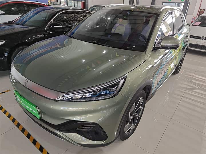 Фото 2 - BYD Yuan Plus