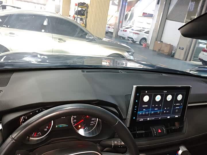 Фото 10 - Toyota Wildlander