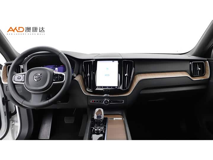 Фото 5 - Volvo XC60