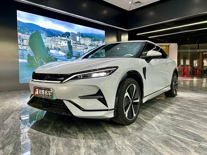 Фото 1 - BYD Song L