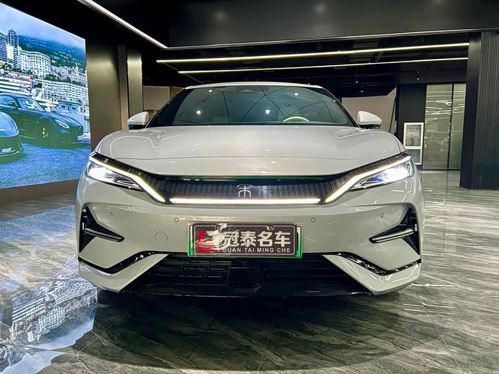 Фото 2 - BYD Song L