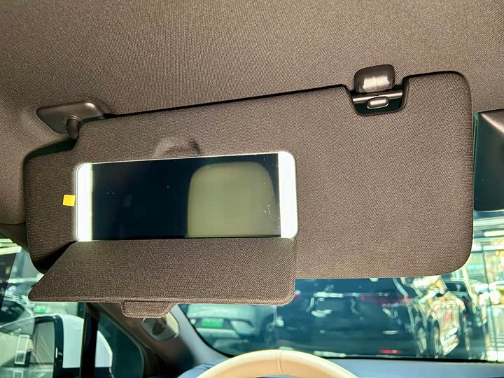 Фото 21 - BYD Song L