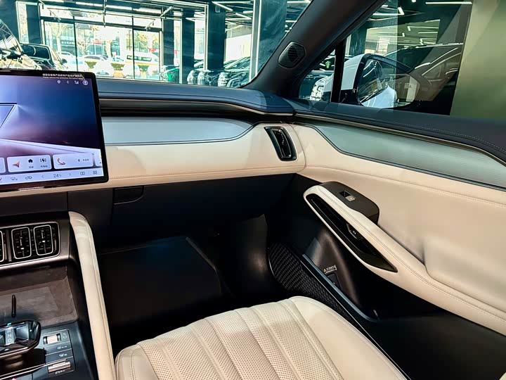 Фото 28 - BYD Song L