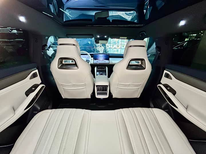 Фото 31 - BYD Song L