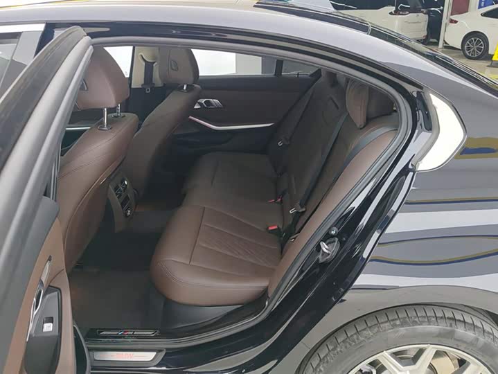 Фото 11 - BMW i3