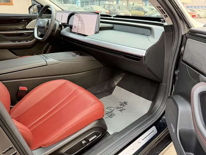 Фото 6 - XPeng P7