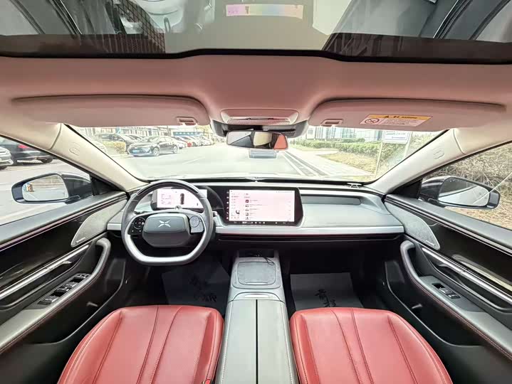 Фото 7 - XPeng P7