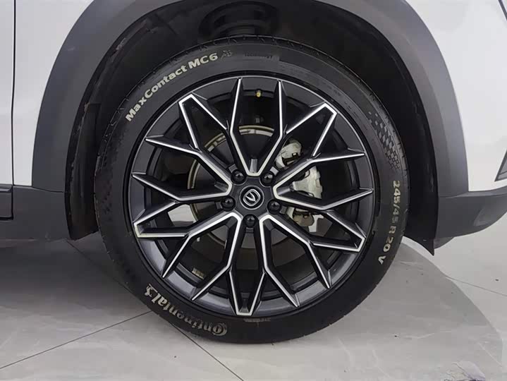 Фото 6 - Changan UNI-T