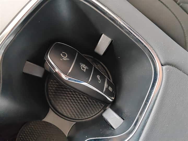 Фото 11 - BYD Sea Lion 07 EV