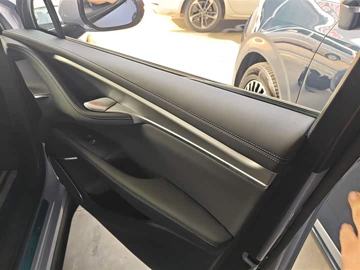 Фото 15 - BYD Sea Lion 07 EV